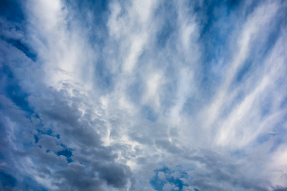 cloud clouds sky zephyr skyscape golden golden-hour amber amber-sky breeze float floating motion breeze dusk glow glowing